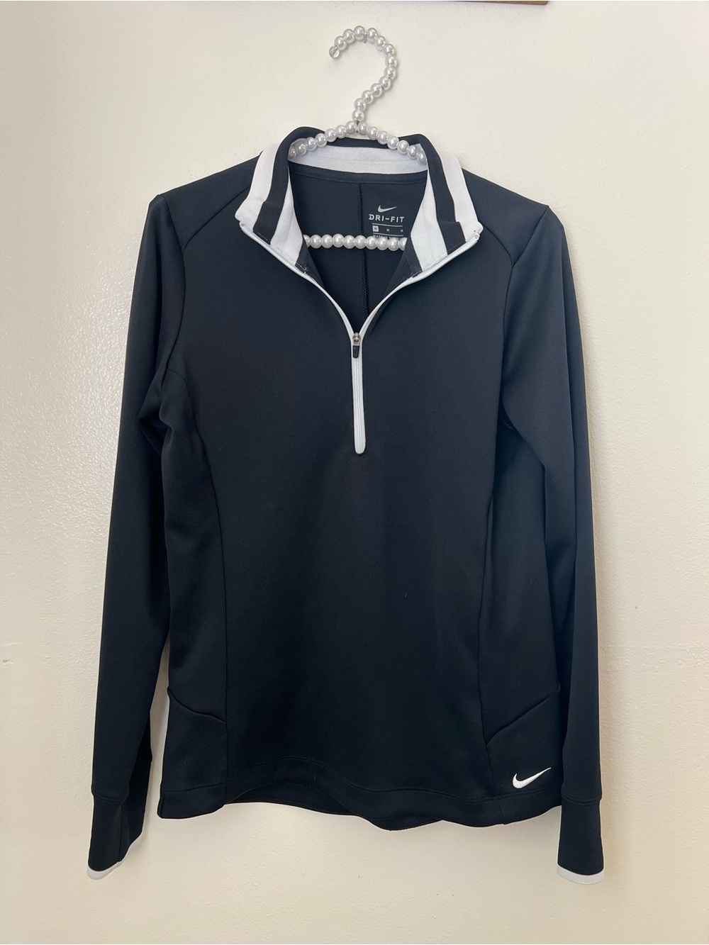 Nike Black and White Half-Zip Athletic Pullover